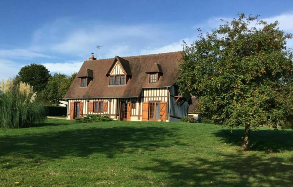 Relais Equestre Du Miloir - Chambres D'Hotes Saint-Desir Exterior foto